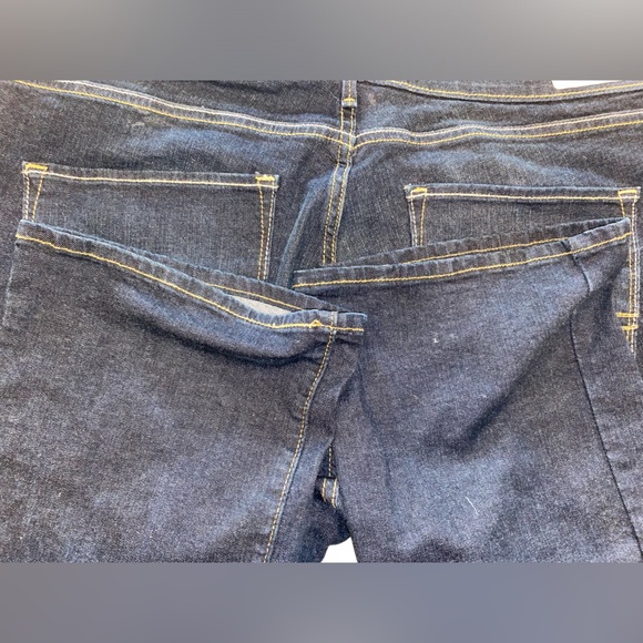 Levi’s Denizen Curvy Bootcut - Picture 5 of 7